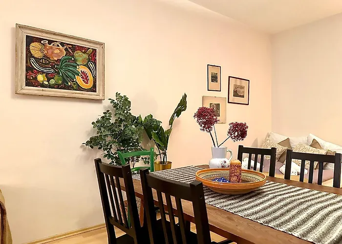 Near Rathaus - 5 Min To Center - Fast Wi-fi * Βιέννη