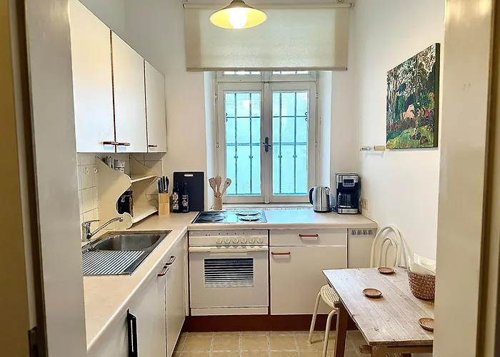 Near Rathaus - 5 Min To Center - Fast Wi-fi * Βιέννη