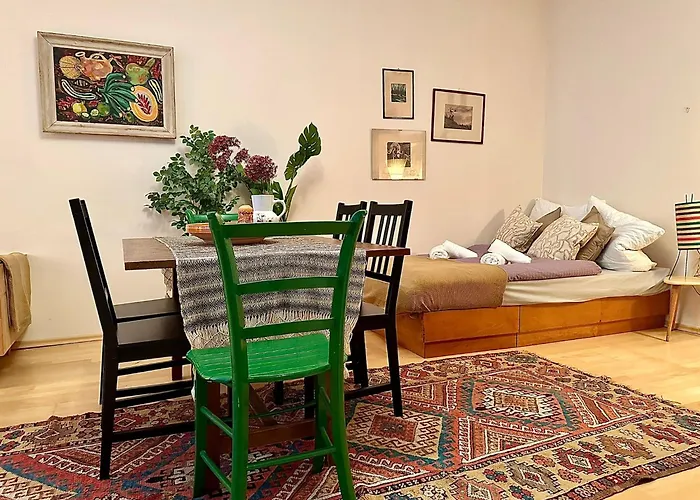Near Rathaus - 5 Min To Center - Fast Wi-fi Βιέννη